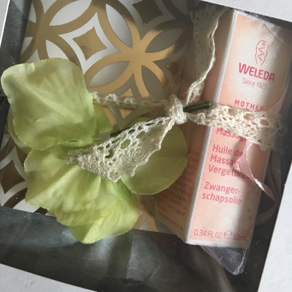 ⭐️Welcome to my Closet! Make yourself at home! - Picture 6 of 7